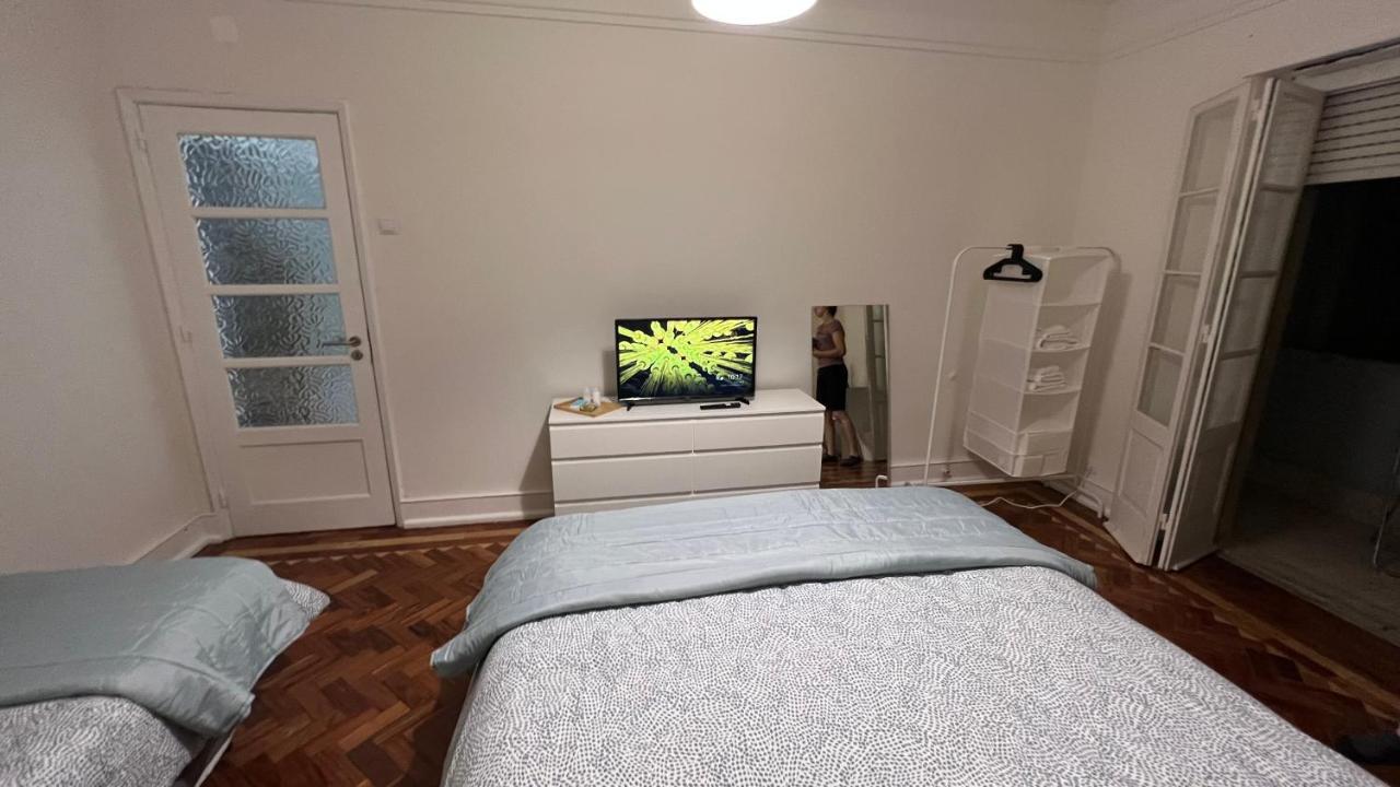 Habitacion Privada Para 3 Grande Con Balcon Lizbona Zewnętrze zdjęcie
